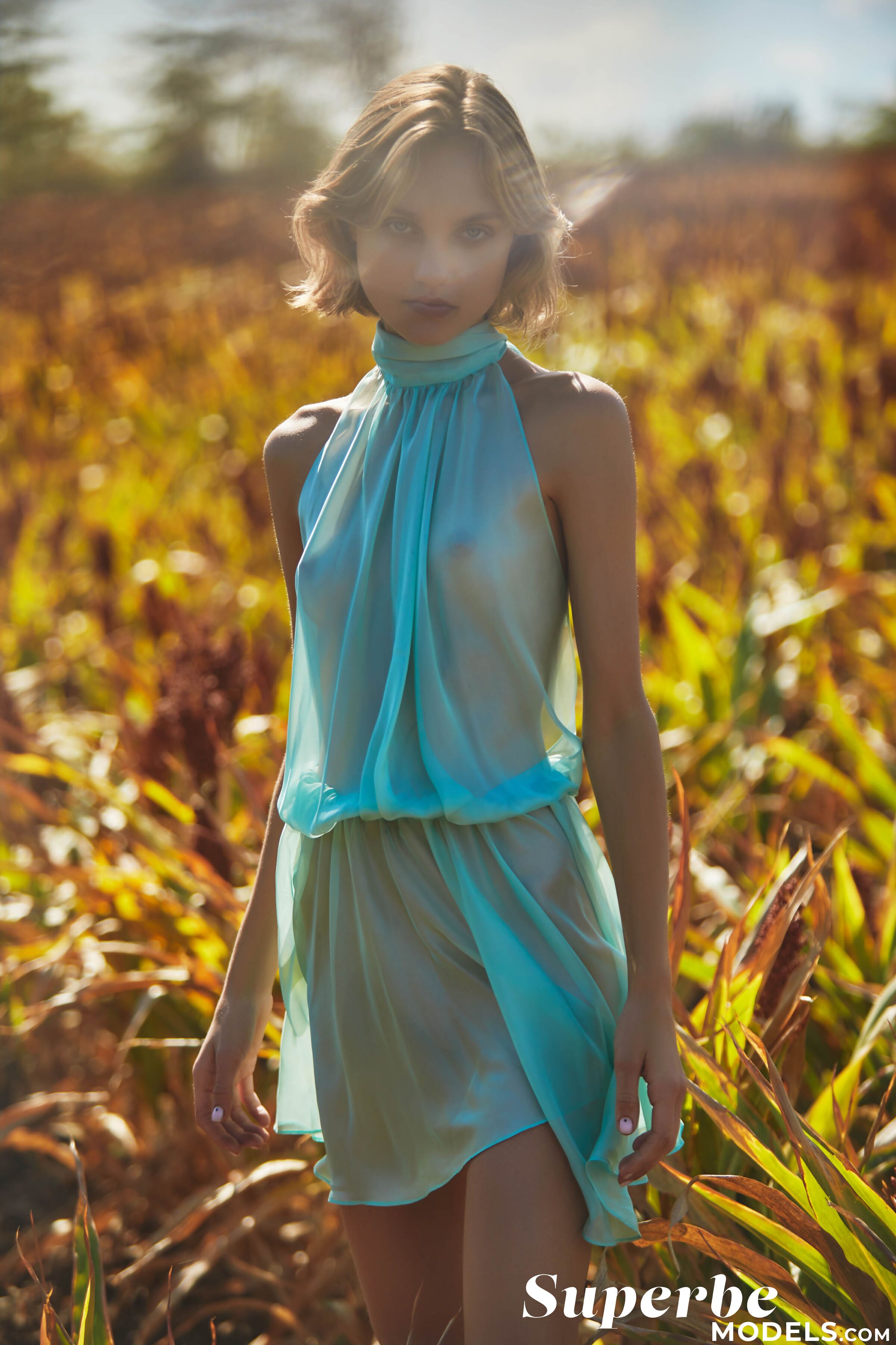 Prairie Rose with Hannah Ray - See Her Videos, Galleries and Selfie Videos at SuperBeModels