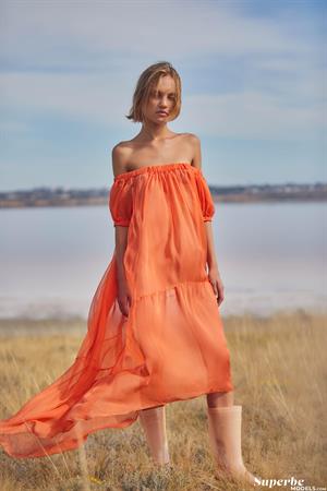 Dead Sea Poems with Hannah Ray - See Her Videos, Galleries and Selfie Videos at SuperBeModels