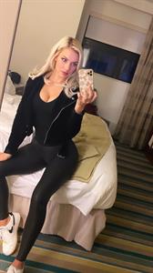 Paige Spiranac taking a selfie