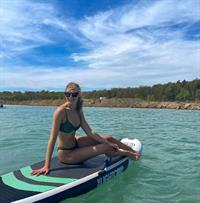 paddle board