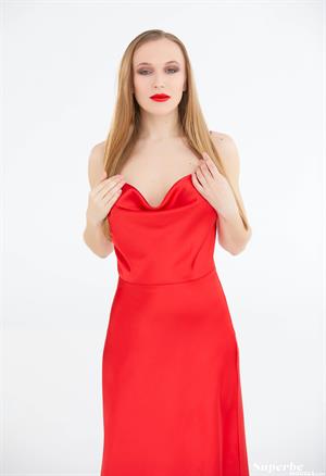 Aislin Pictures Femme Fatale with Aislin