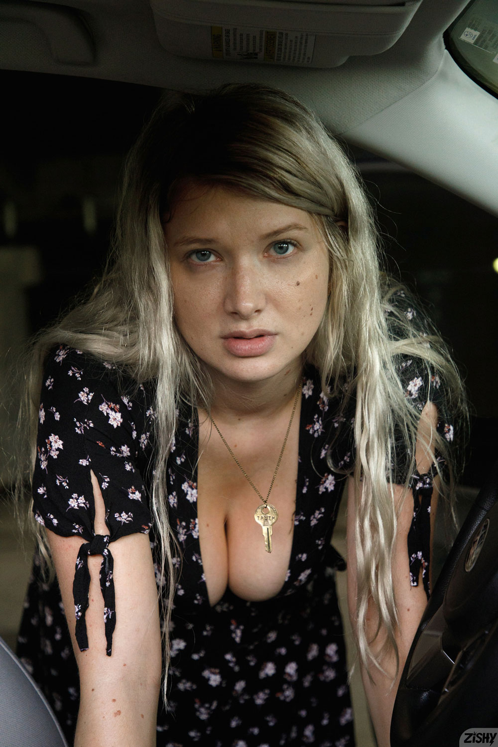 Emily Right Flashing Hot Tits