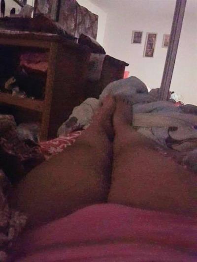 Jessica taking a selfie