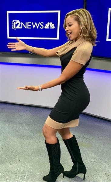 Phoenix newscaster Caribe Devine. Ch.12 NBC