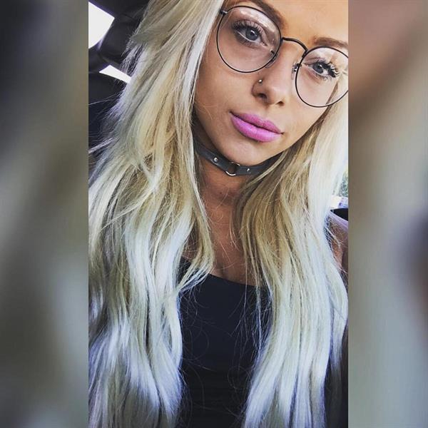 Liv Morgan taking a selfie