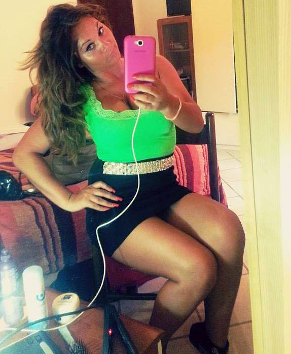 attention seeking Romanian Nicoleta