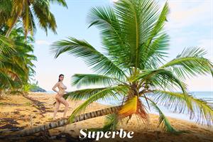 Lola Johnson Nude Pictures Lola Johnson castaway