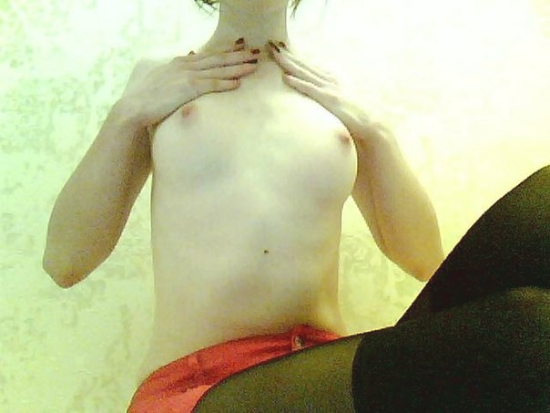 just a 20yo cute girl gone wild, looking to have some fun on the webcam. love you - xoxo from slavapie (Kiev)