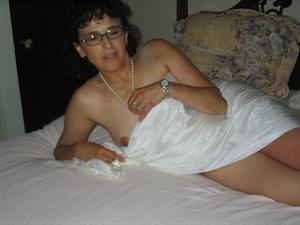Mature MILF Mary Sue Teasing you