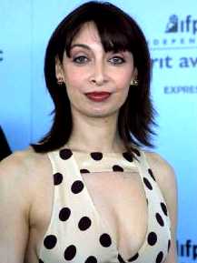 Illeana Douglas