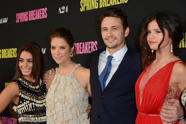 Selena Gomez -attends the Spring Breakers at ArcLight Cinemas in Hollywood (14.03.2013) 