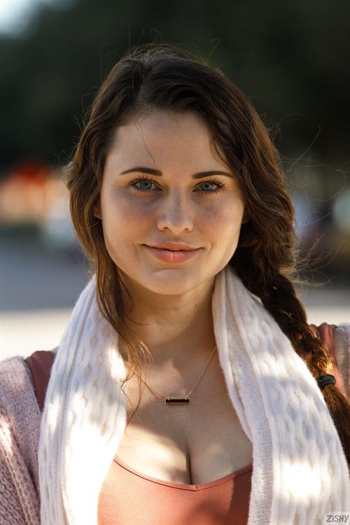 Sammy Loble Curvy Babe in Underwear