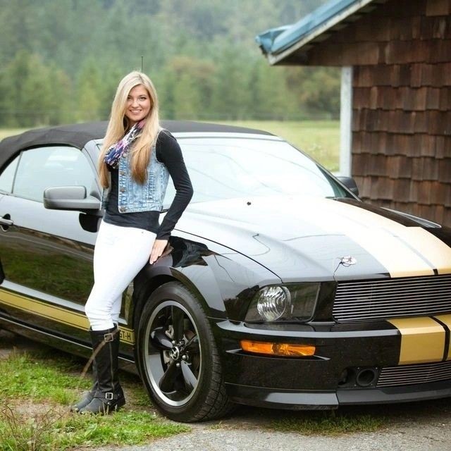 ex College amateur pornstar 