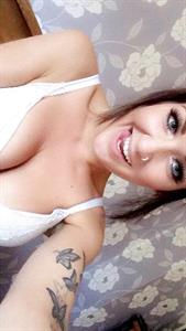 Just a girl who gained an internet presence by flashing her tits on Twitter and after OF blew up jumped ship over there to turn taking nudies from a hobby to a profession 