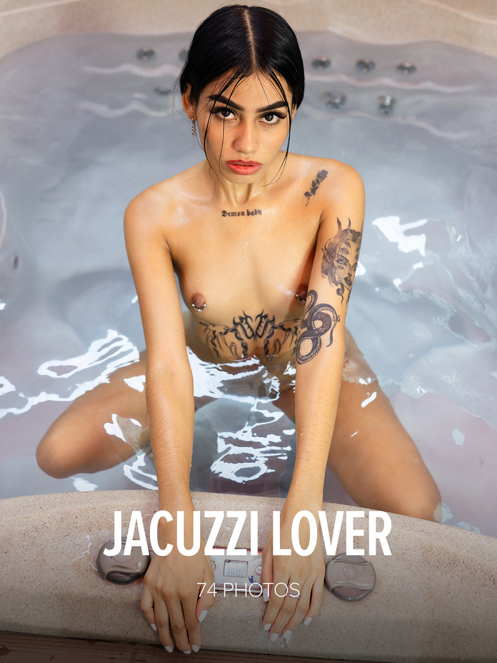 Sofia: Jacuzzi Lover