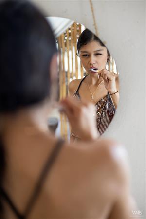 Angelly Nude Pictures Angelly: Love For Glamping