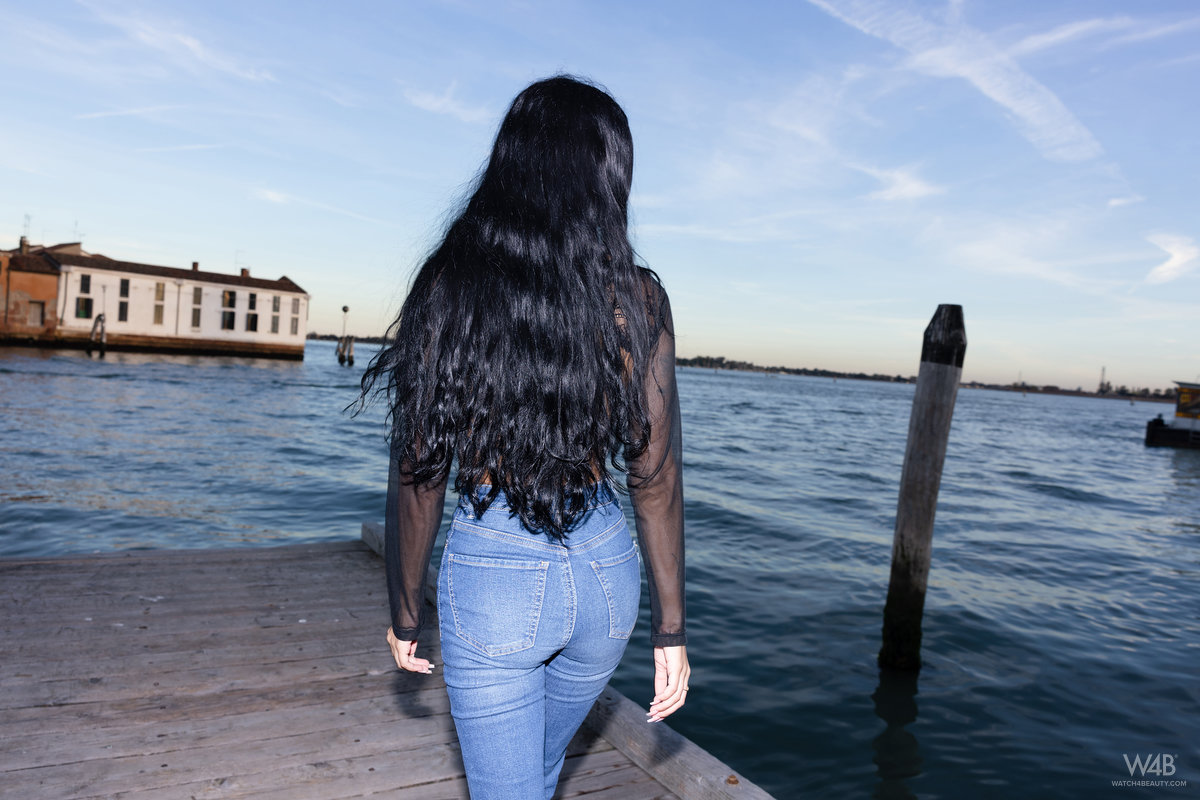 Dulce: After The Photo Shoot