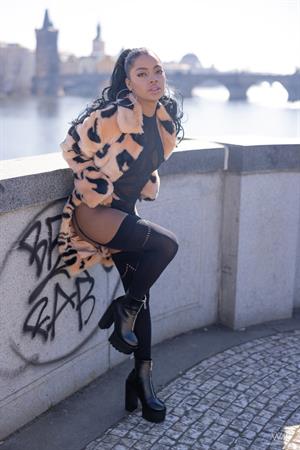 Sofi Vega Nude Pictures Sofi Vega: Sofi In Prague