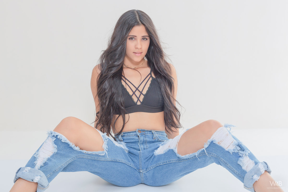 Katie Arias: CASTING Katie Arias