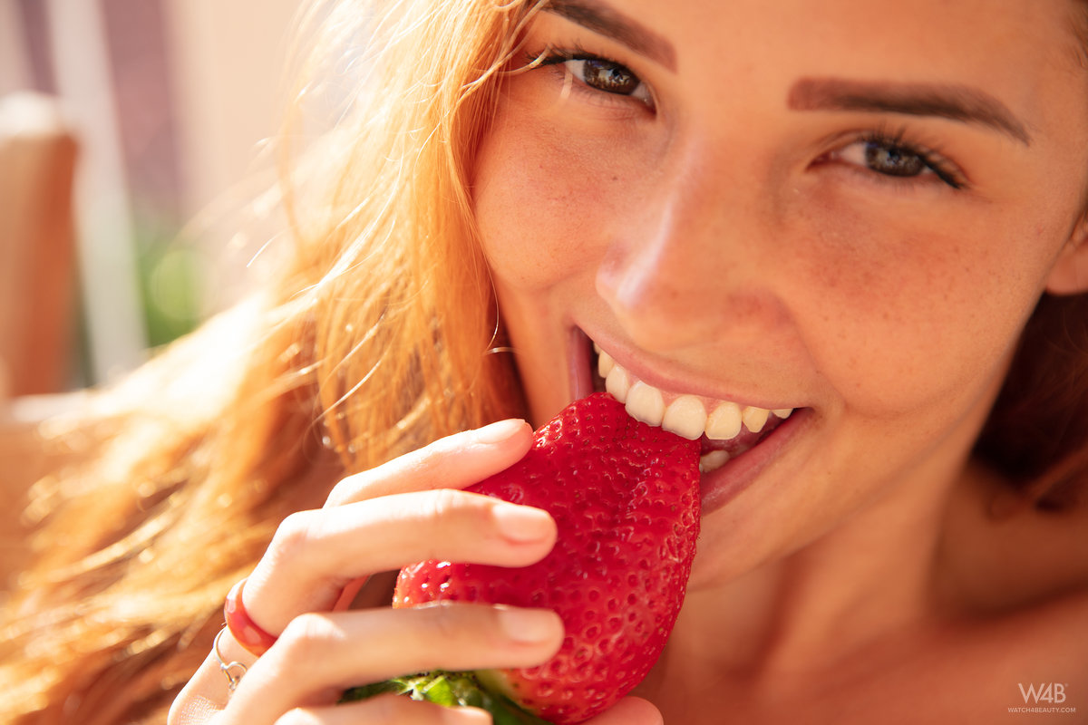 Agatha Vega: Taste The Fruit