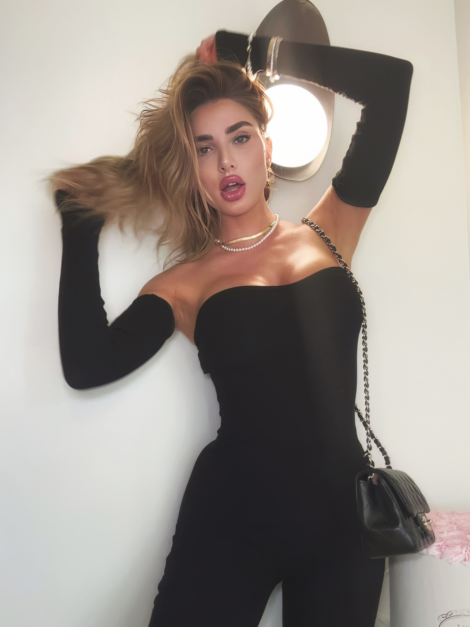 Porn star Kenzie Anne photo gallery