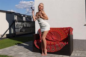 Barbie Brill Nude Pictures Sans Ken