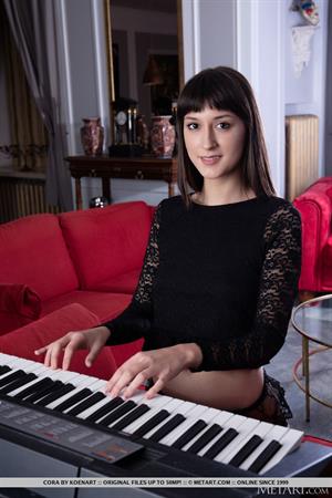 Cora Nude Pictures Presenting Cora