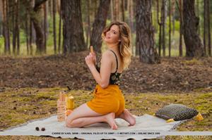 Carrie Nude Pictures Peach Bum