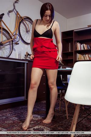 Olivia Honey Nude Pictures Matched