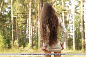 Leona Mia Nude Pictures Friendly Picnic