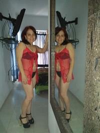 Naughty and desirable latin wife 