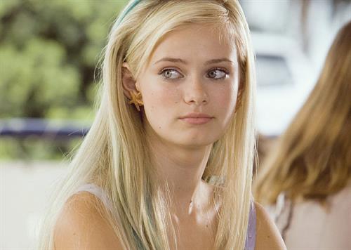 Sara Paxton