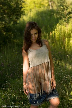 Leda Nude Pictures Leda