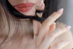 Ariana Mun Nude Pictures Emotiana