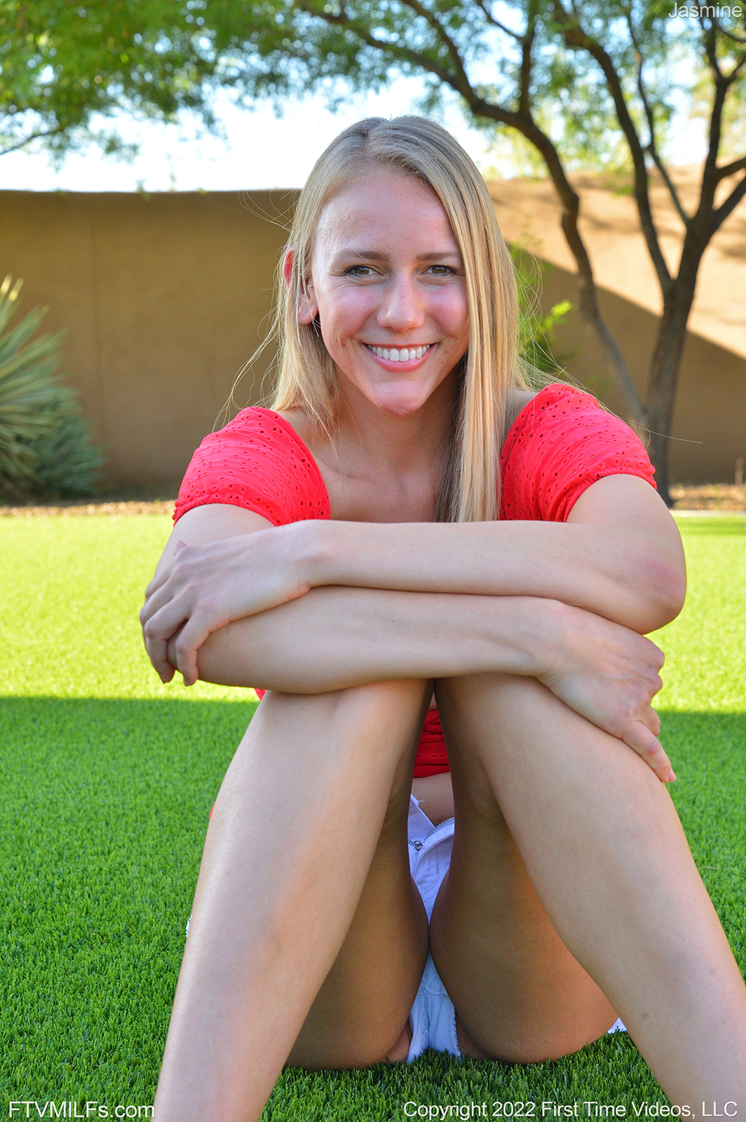 Milky Magic Masturbation