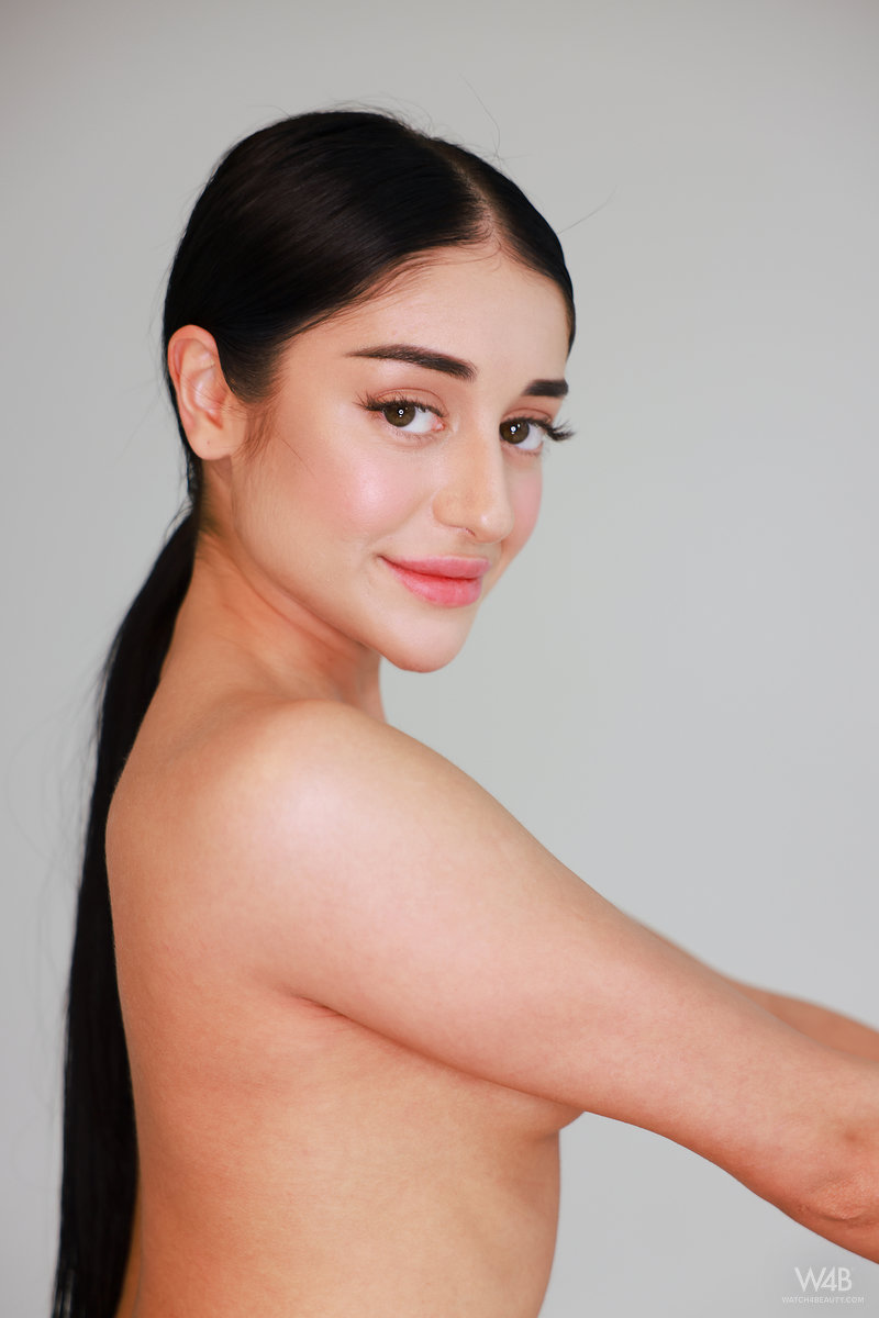 Ara Mix: CASTING Ara Mix