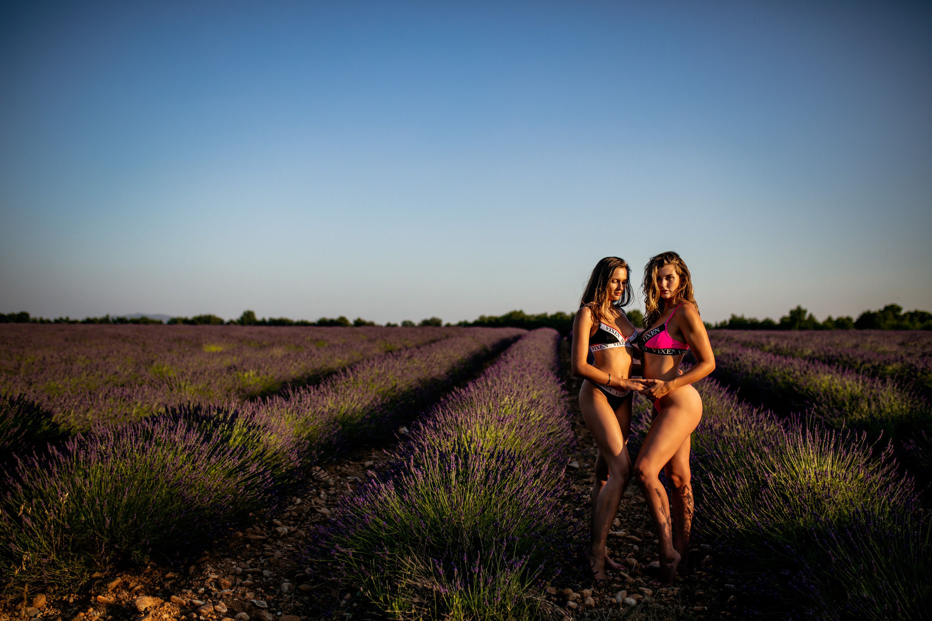 Vixen.xom   10.31.2019  Mia Melano & Stacy Cruz - Something To Look Forward To