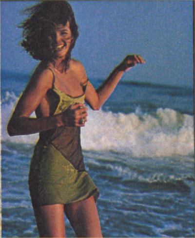 Elle MacPherson in a bikini