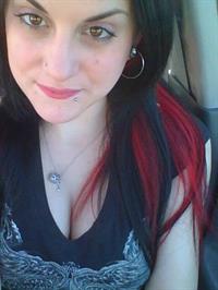 Luna Phoenix taking a selfie