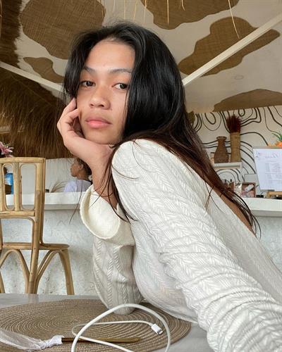 Give me high ratings and I show you my body... 