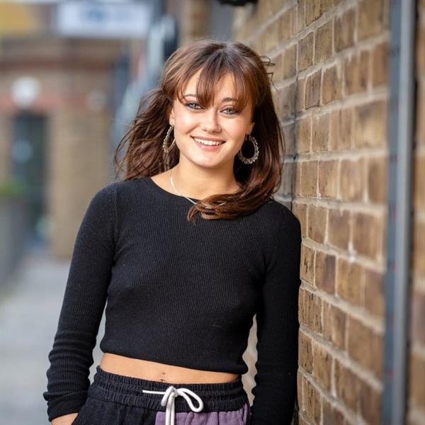 Ella Purnell