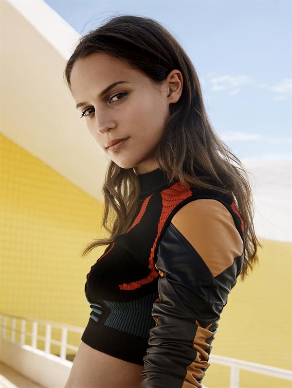 Alicia Vikander