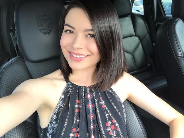 Miranda Cosgrove