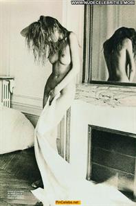 Tatjana Patitz - breasts