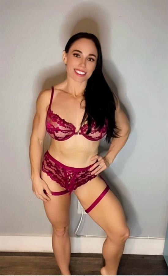 Vanessa Arizona in lingerie