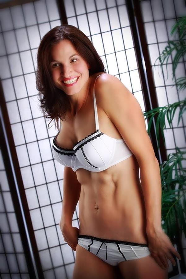 actress
Mrs. Flower City
fitness model
lingerie model
bikini model