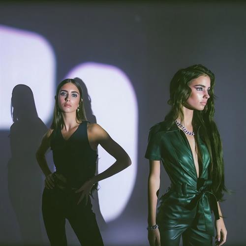 Elisha & Renee Herbert - Back In Black