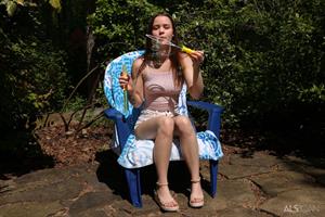 Trinity Olsen Nude Pictures Magic Juices