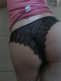 Natalie Teth taking a selfie