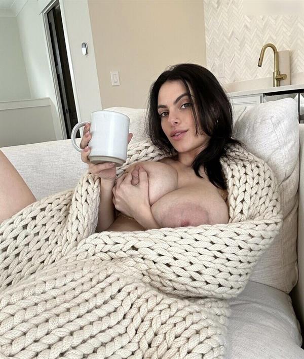 Alexa Pearl - breasts